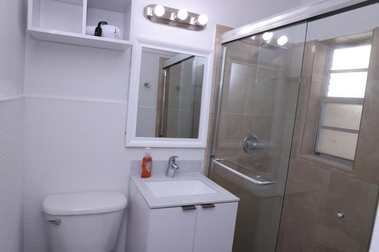 Douglas Rd Apartments Miami Extérieur photo