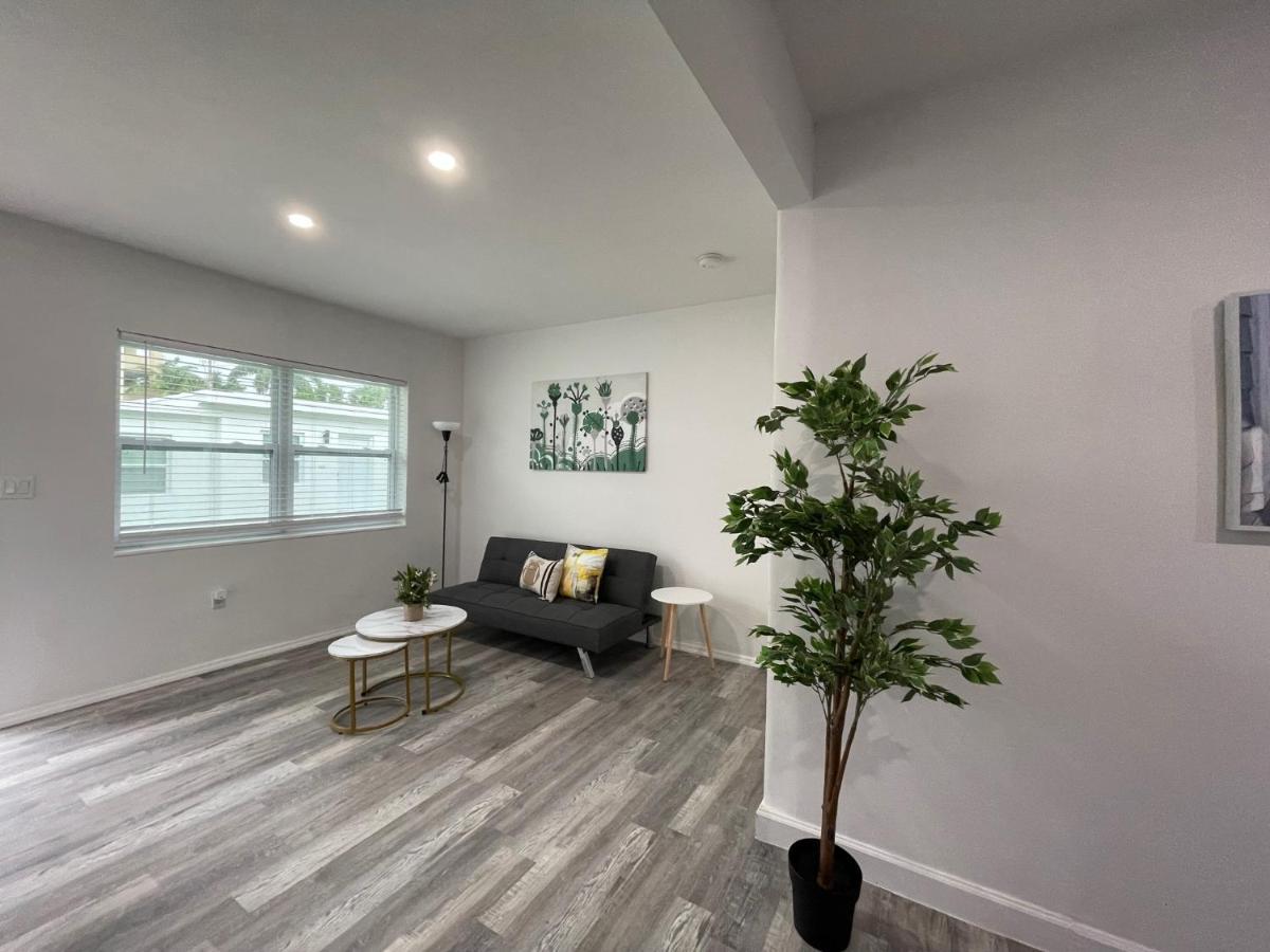Douglas Rd Apartments Miami Extérieur photo