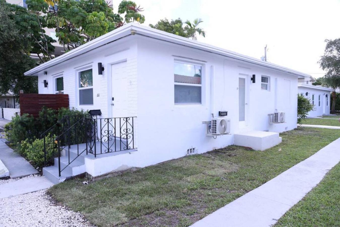 Douglas Rd Apartments Miami Extérieur photo